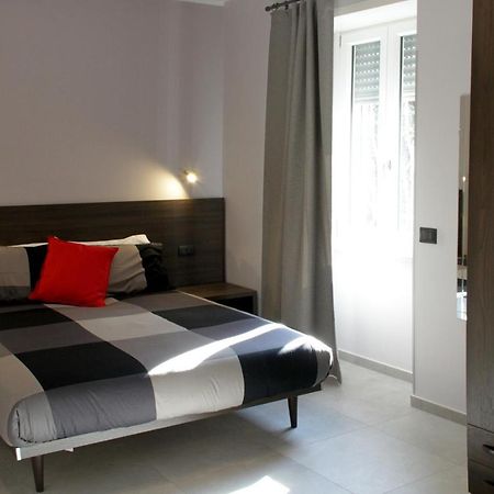 Easyroom Frosinone - Casello Autostradale 外观 照片