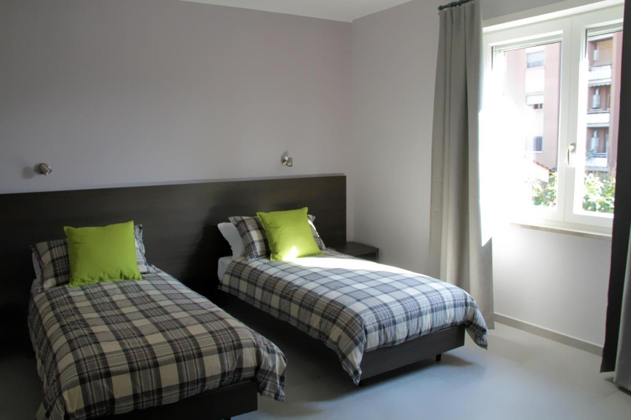 Easyroom Frosinone - Casello Autostradale 外观 照片