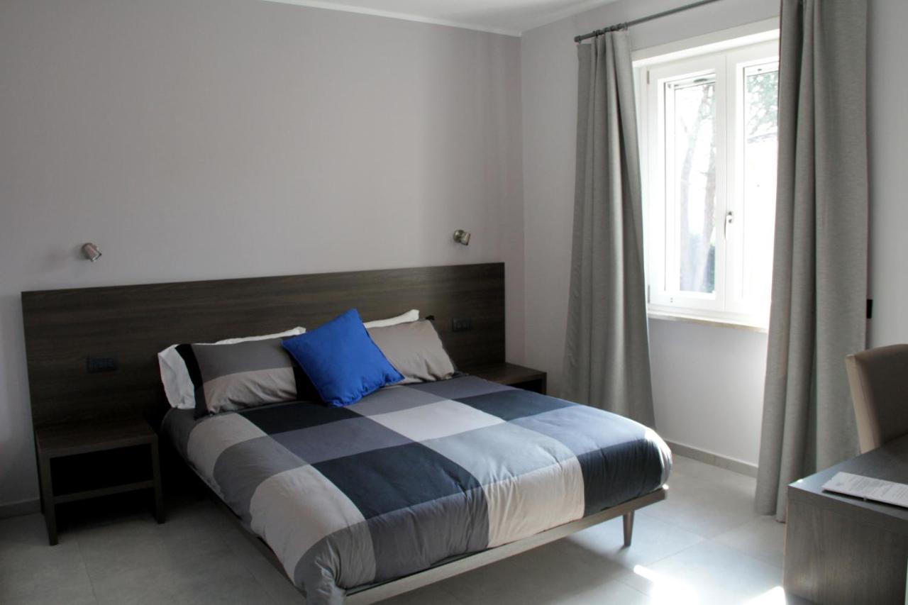 Easyroom Frosinone - Casello Autostradale 外观 照片